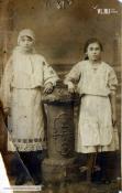 Фотография дореволюционного периода. На обратной стороне едва читаемая надпись "Фридрих Кроне". Источник: vl.ru Фотография дореволюционного периода. На обратной стороне едва читаемая надпись "Фридрих Кроне". Источник: vl.ru
